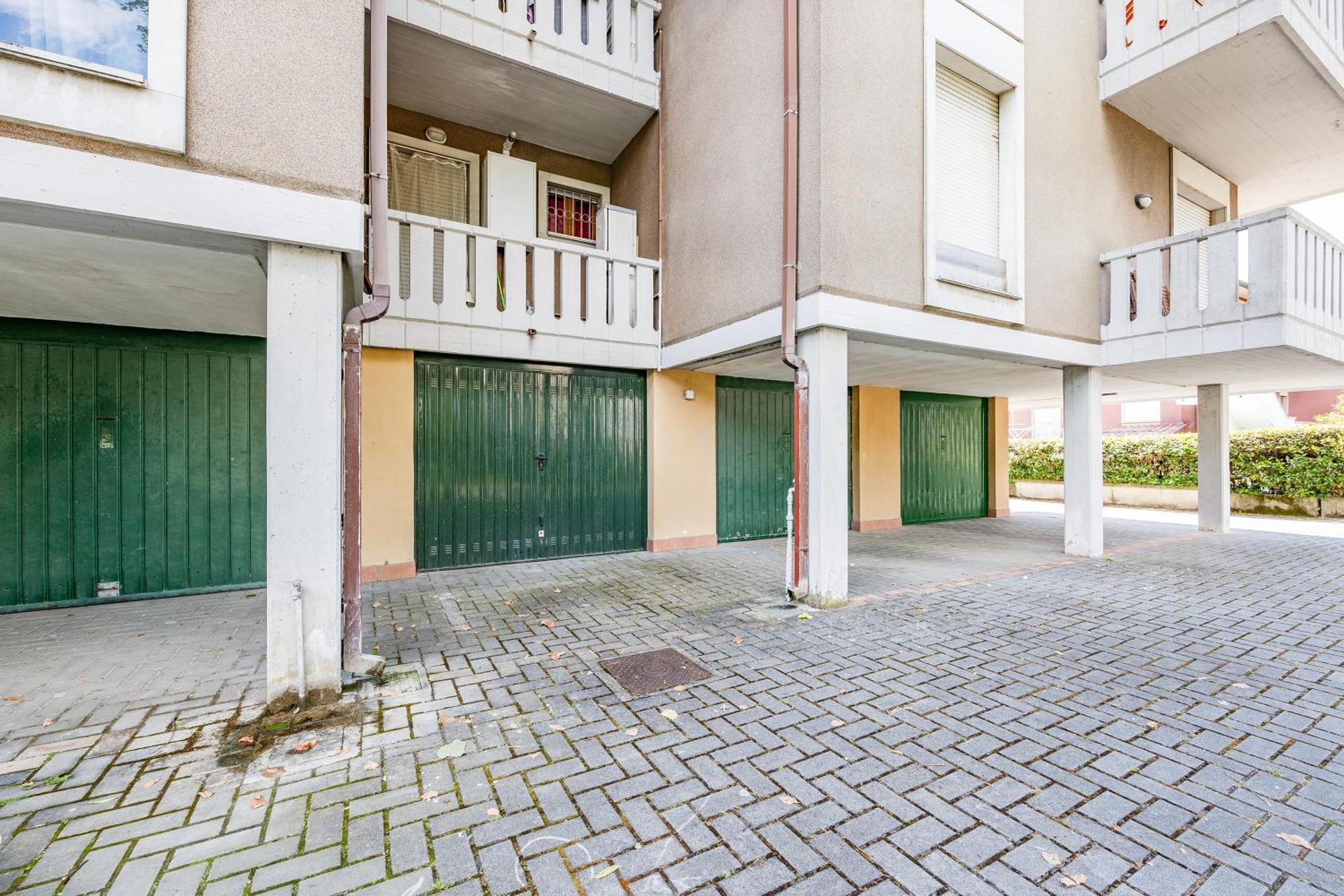 Casa Arno 500M From Beach - Happy Rentals Marina di Massa Exterior photo